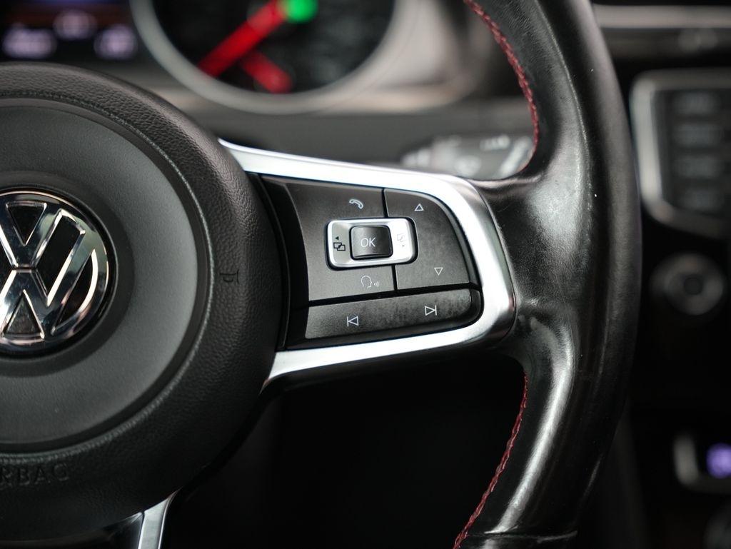 Volkswagen Golf GTI 4dr HB DSG Autobahn 2015