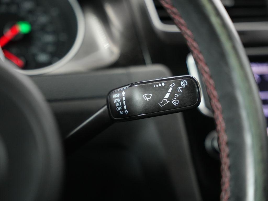 Volkswagen Golf GTI 4dr HB DSG Autobahn 2015