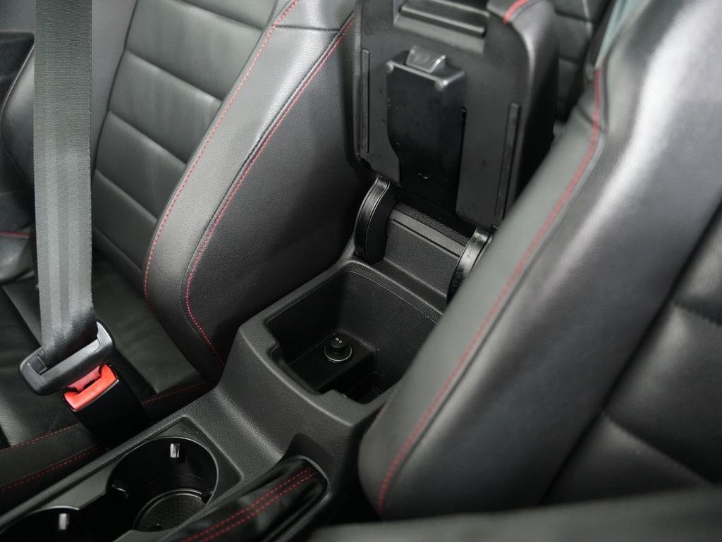 Volkswagen Golf GTI 4dr HB DSG Autobahn 2015