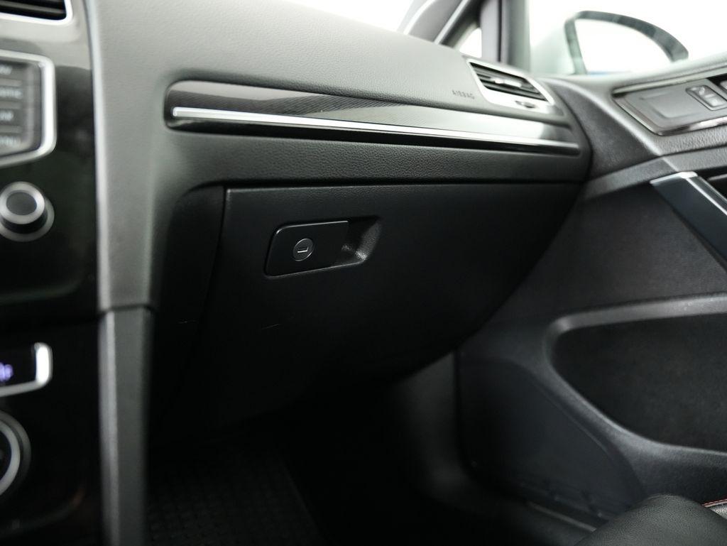 Volkswagen Golf GTI 4dr HB DSG Autobahn 2015