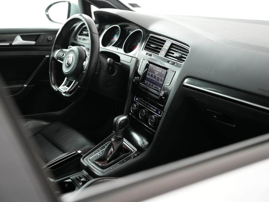 Volkswagen Golf GTI 4dr HB DSG Autobahn 2015