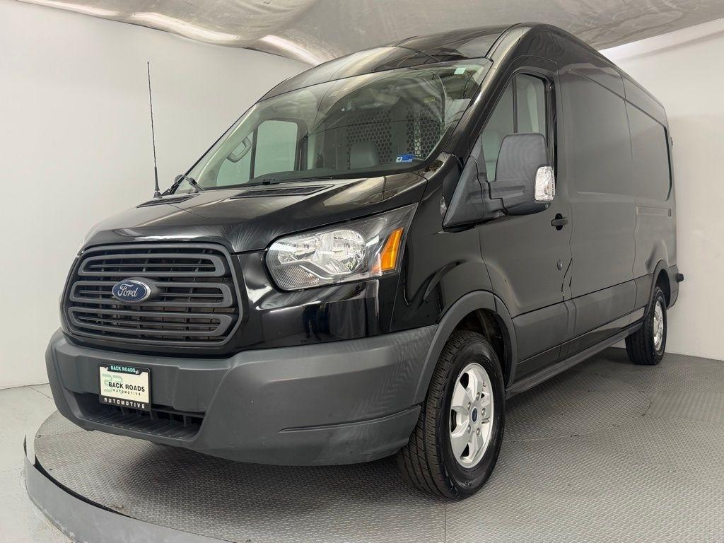 Ford Transit Van T-250 148" Med Rf 9000 GVWR Sliding RH Dr 2018