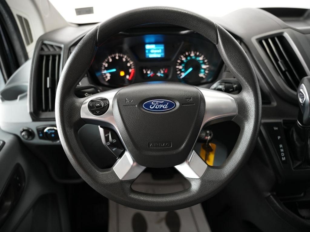 Ford Transit Van T-250 148" Med Rf 9000 GVWR Sliding RH Dr 2018