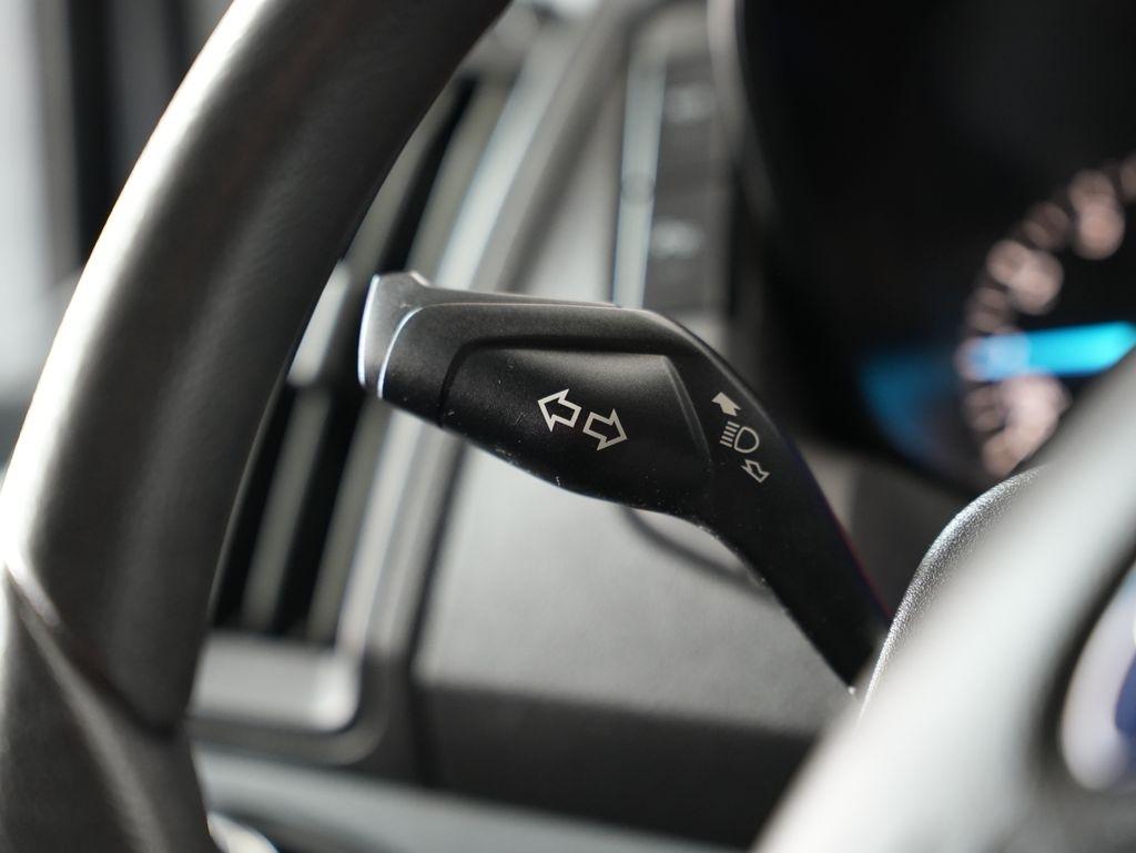 Ford Transit Van T-250 148" Med Rf 9000 GVWR Sliding RH Dr 2018