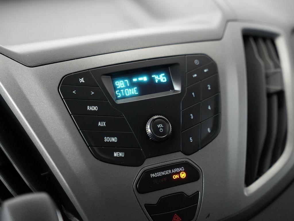 Ford Transit Van T-250 148" Med Rf 9000 GVWR Sliding RH Dr 2018