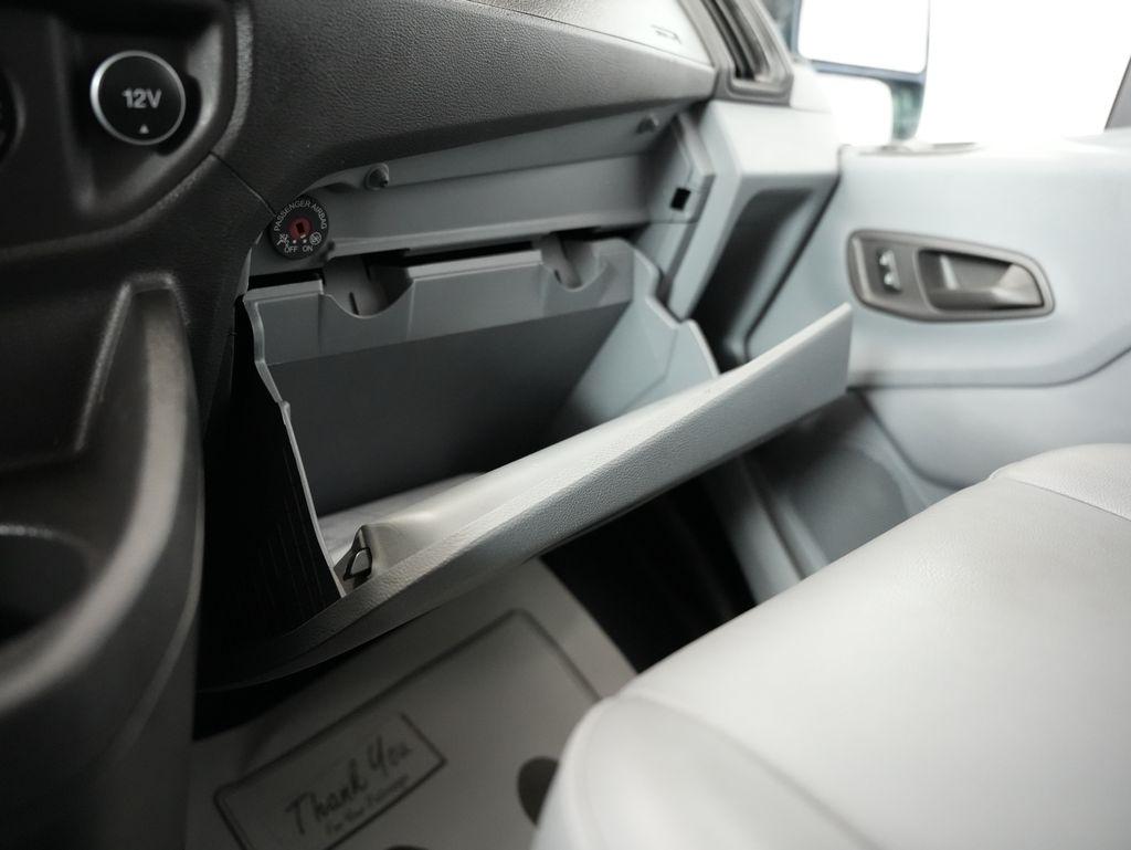 Ford Transit Van T-250 148" Med Rf 9000 GVWR Sliding RH Dr 2018