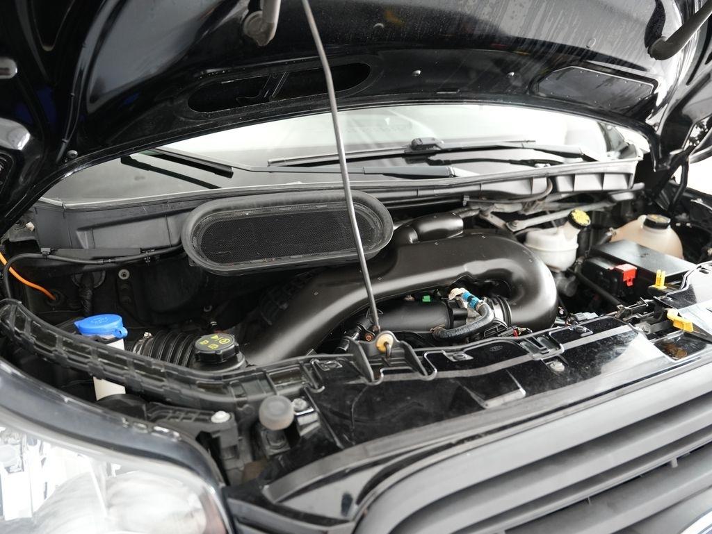 Ford Transit Van T-250 148" Med Rf 9000 GVWR Sliding RH Dr 2018