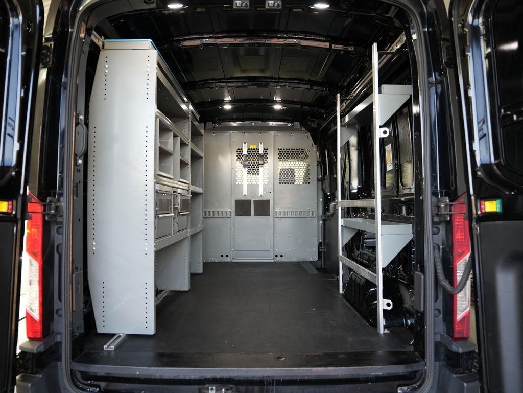 Ford Transit Van T-250 148" Med Rf 9000 GVWR Sliding RH Dr 2018