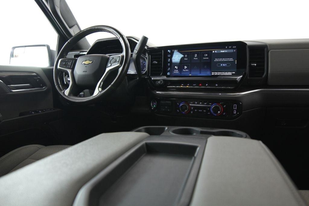 Chevrolet Silverado 1500 4WD Crew Cab 147" LT w/1LT 2023