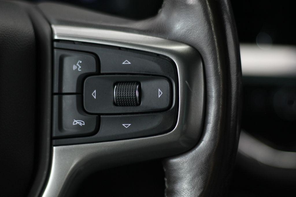 Chevrolet Silverado 1500 4WD Crew Cab 147" LT w/1LT 2023