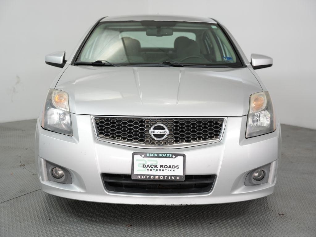 Nissan Sentra 4dr Sdn I4 CVT 2.0 SR 2011
