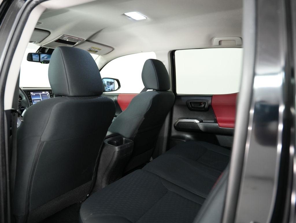 Toyota Tacoma 2WD TRD Sport Double Cab 6' Bed V6 AT (Natl) 2022