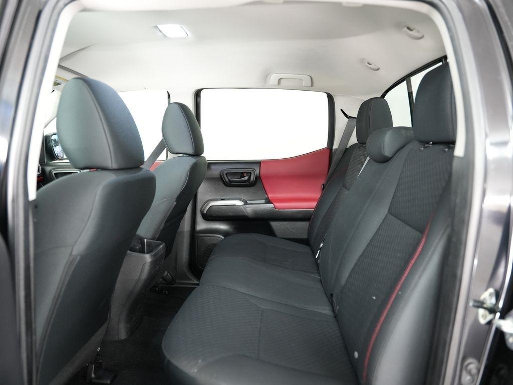 Toyota Tacoma 2WD TRD Sport Double Cab 6' Bed V6 AT (Natl) 2022