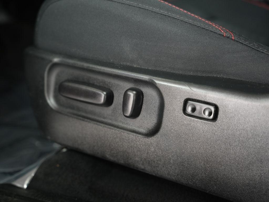 Toyota Tacoma 2WD TRD Sport Double Cab 6' Bed V6 AT (Natl) 2022