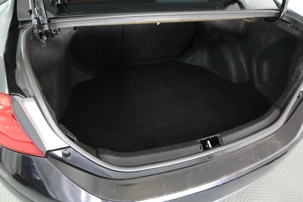 Toyota Corolla XLE CVT (Natl) 2019
