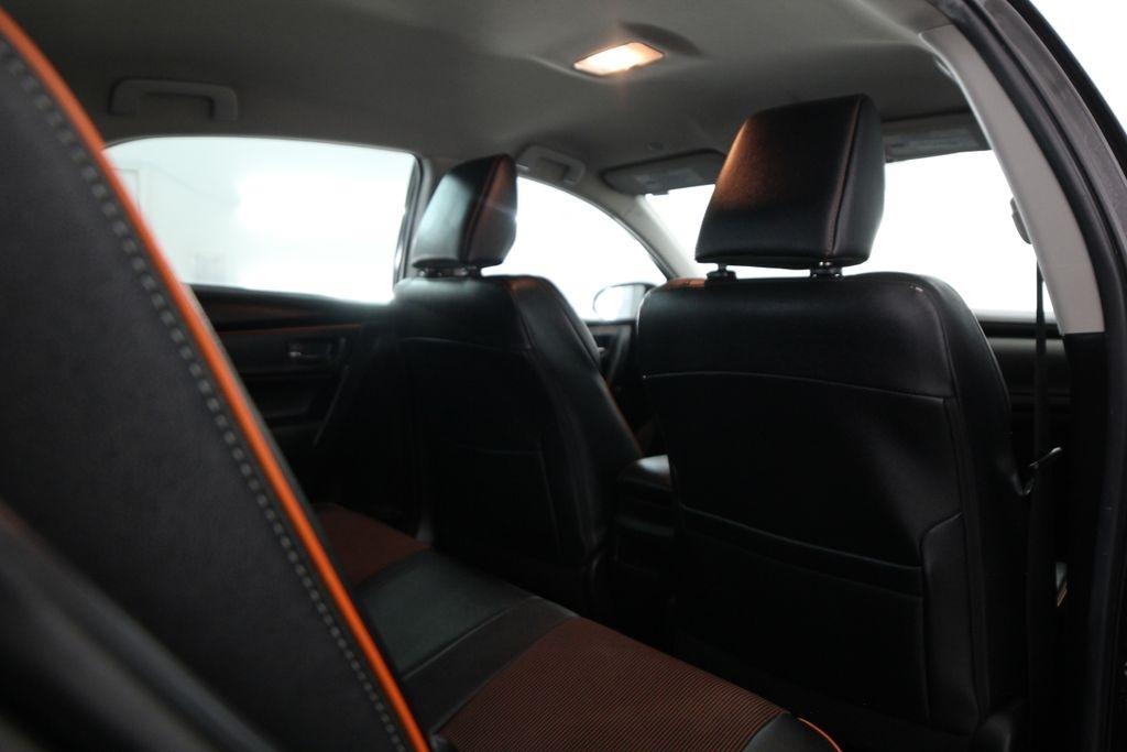 Toyota Corolla XLE CVT (Natl) 2019