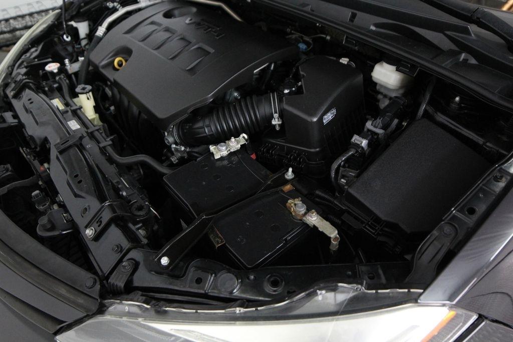 Toyota Corolla XLE CVT (Natl) 2019