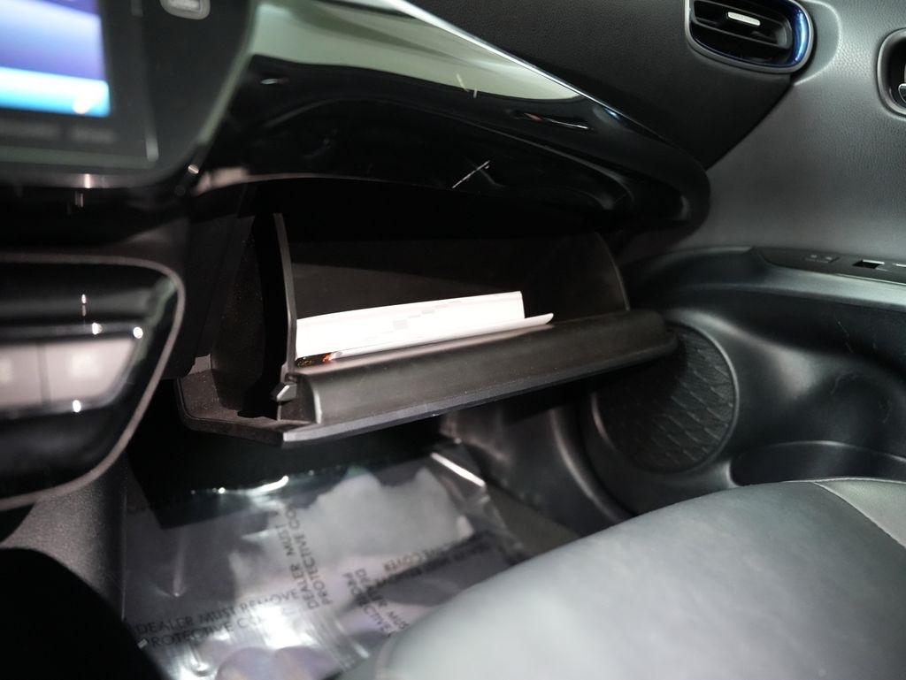 Toyota Prius Limited (Natl) 2020