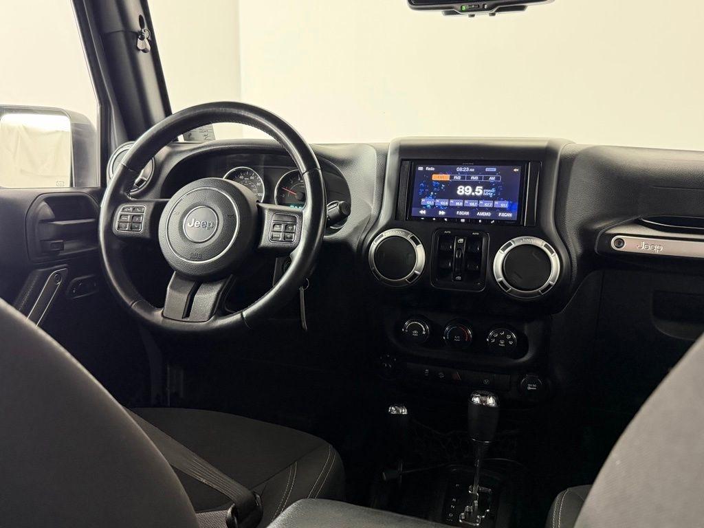 Jeep Wrangler Unlimited 4WD 4dr Rubicon 2015