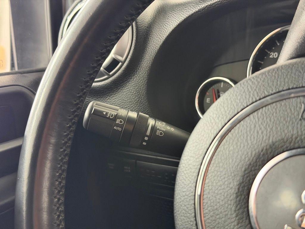 Jeep Wrangler Unlimited 4WD 4dr Rubicon 2015