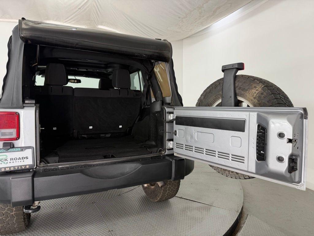 Jeep Wrangler Unlimited 4WD 4dr Rubicon 2015