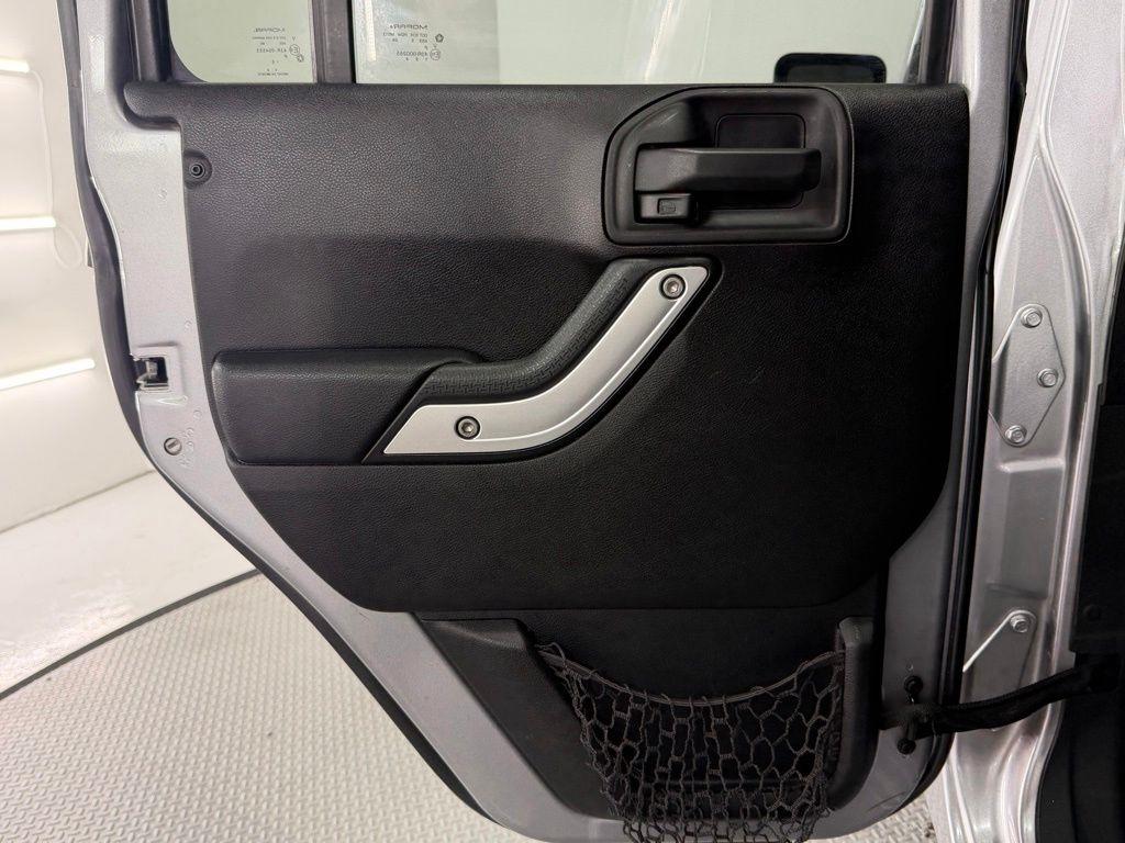 Jeep Wrangler Unlimited 4WD 4dr Rubicon 2015