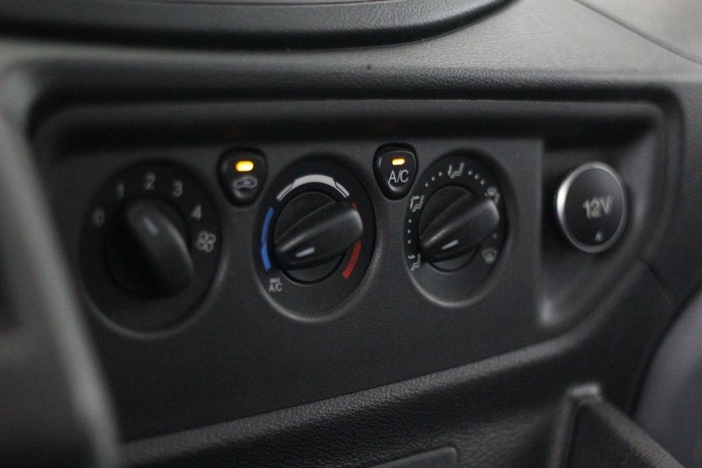 Ford Transit Van T-150 148" Med Rf 8600 GVWR Sliding RH Dr 2019