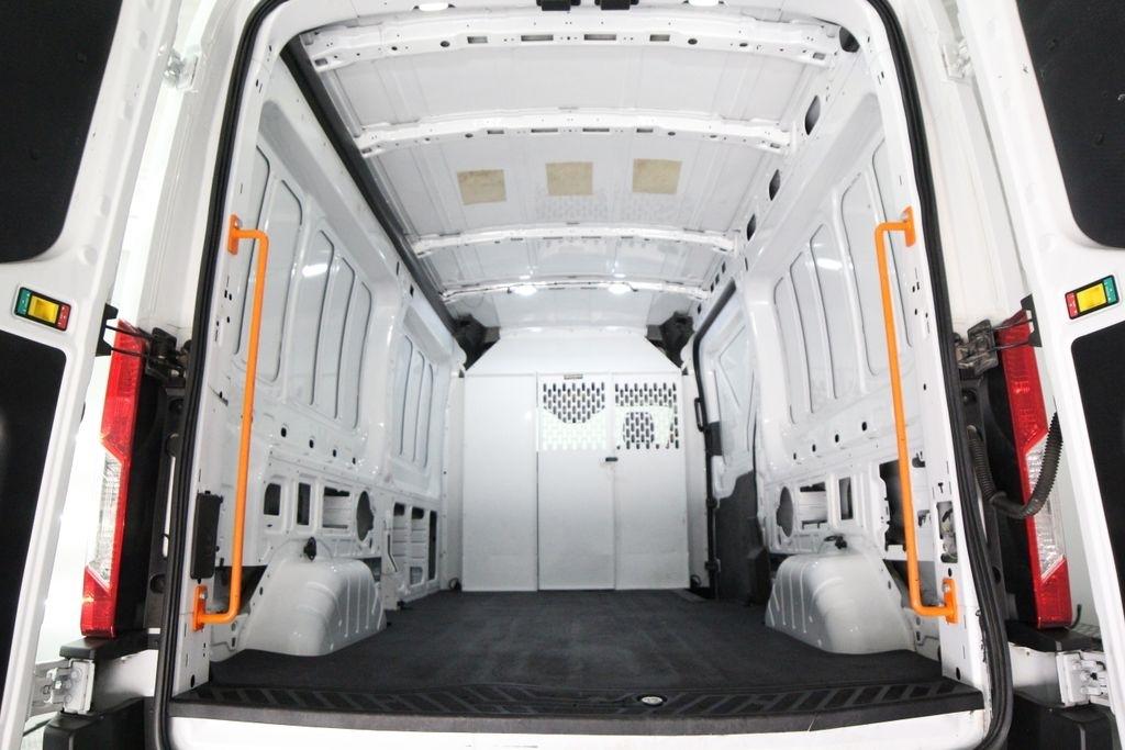 Ford Transit Van T-150 148" Med Rf 8600 GVWR Sliding RH Dr 2019