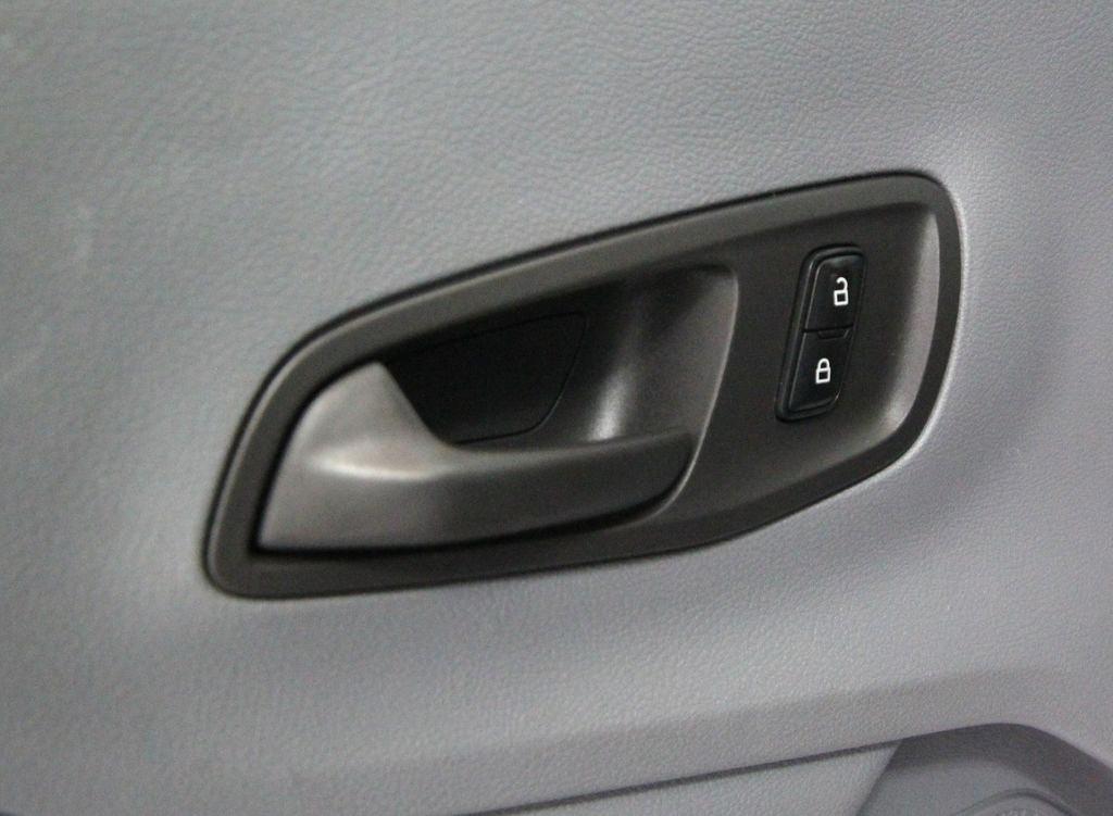 Ford Transit Van T-150 148" Med Rf 8600 GVWR Sliding RH Dr 2019