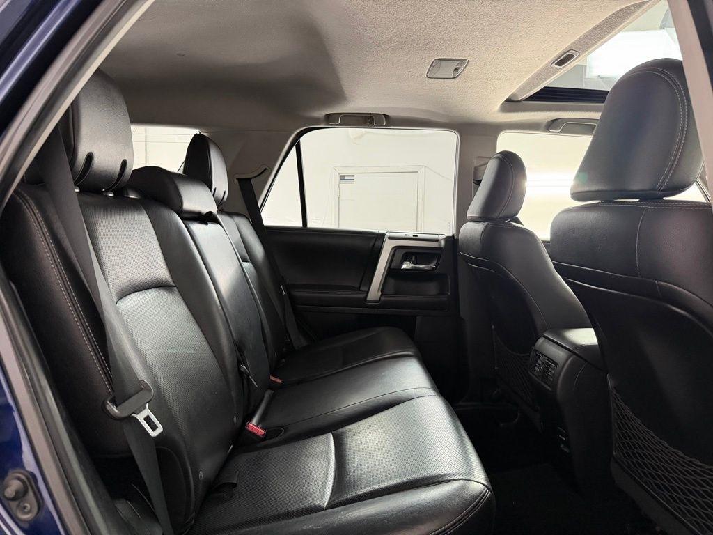 Toyota 4Runner 4WD 4dr V6 Trail Premium (Natl) 2015