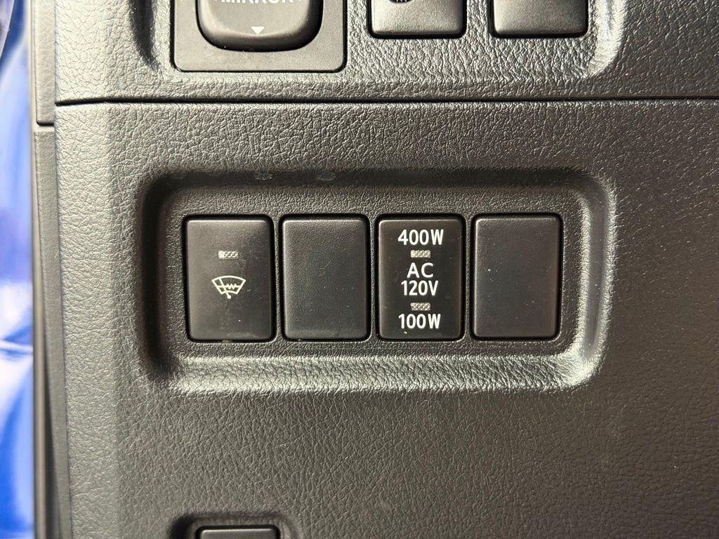 Toyota 4Runner 4WD 4dr V6 Trail Premium (Natl) 2015