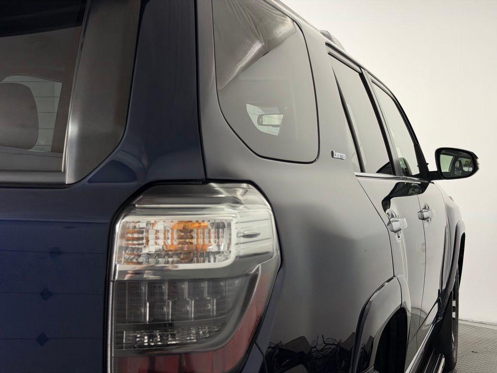 Toyota 4Runner 4WD 4dr V6 Trail Premium (Natl) 2015