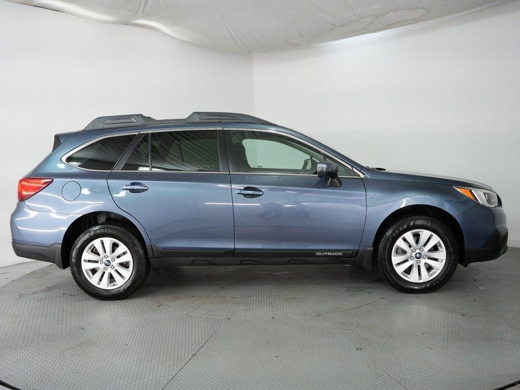 Subaru Outback 4dr Wgn 2.5i Premium PZEV 2016