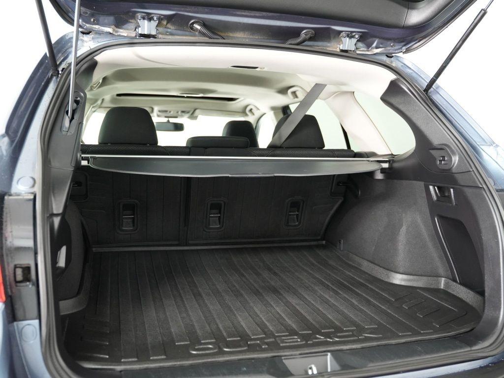 Subaru Outback 4dr Wgn 2.5i Premium PZEV 2016