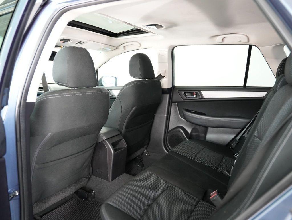 Subaru Outback 4dr Wgn 2.5i Premium PZEV 2016
