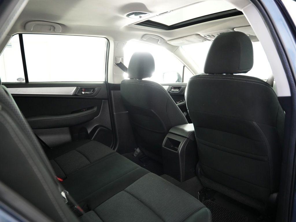 Subaru Outback 4dr Wgn 2.5i Premium PZEV 2016