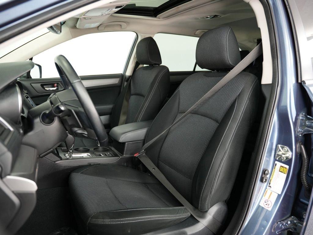 Subaru Outback 4dr Wgn 2.5i Premium PZEV 2016