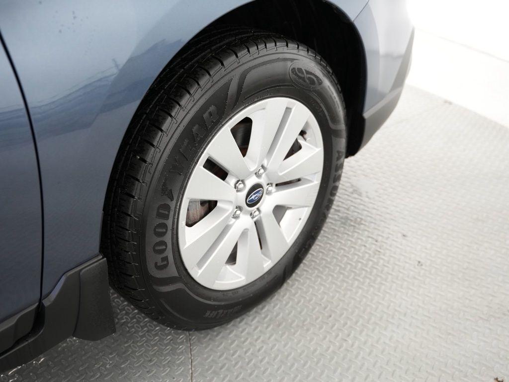 Subaru Outback 4dr Wgn 2.5i Premium PZEV 2016