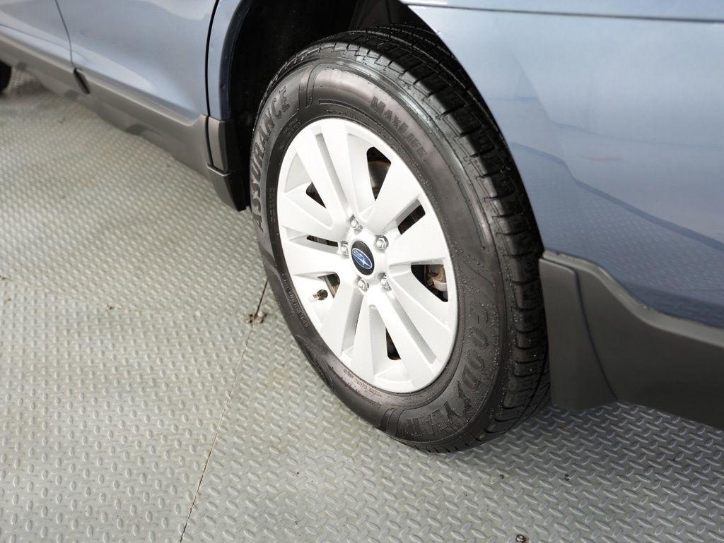 Subaru Outback 4dr Wgn 2.5i Premium PZEV 2016