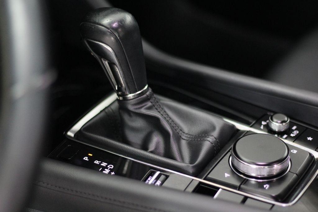 Mazda Mazda3 Sedan FWD w/Preferred Pkg 2019