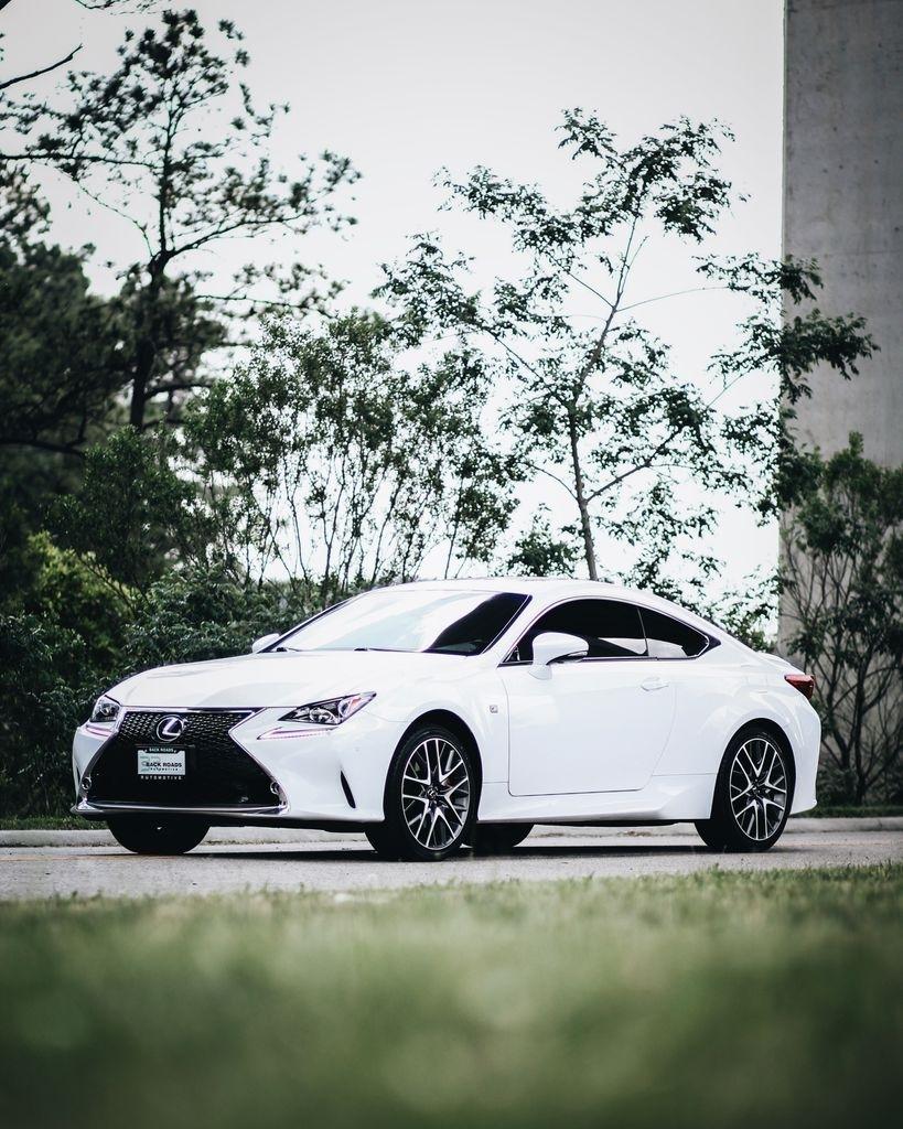 Lexus RC RC 300 AWD 2017