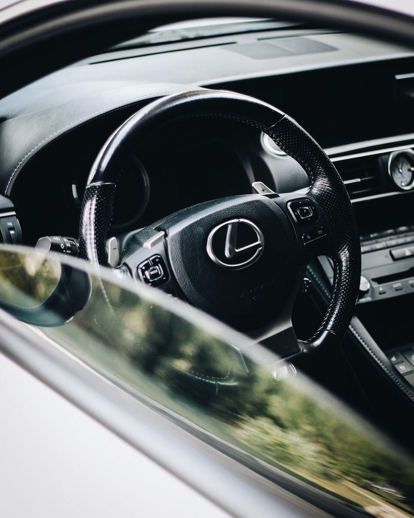 Lexus RC RC 300 AWD 2017