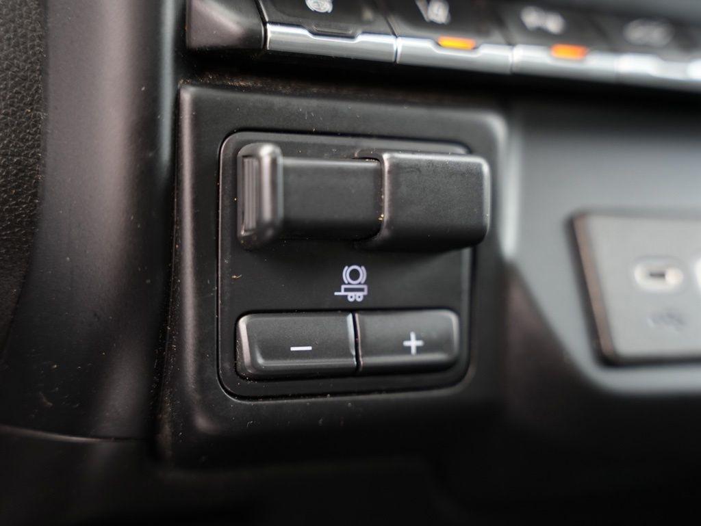 GMC Sierra 3500HD 4WD Crew Cab 172" Denali 2021