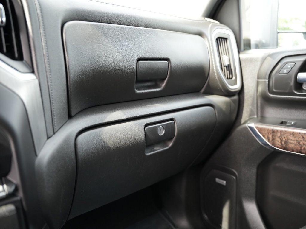 GMC Sierra 3500HD 4WD Crew Cab 172" Denali 2021
