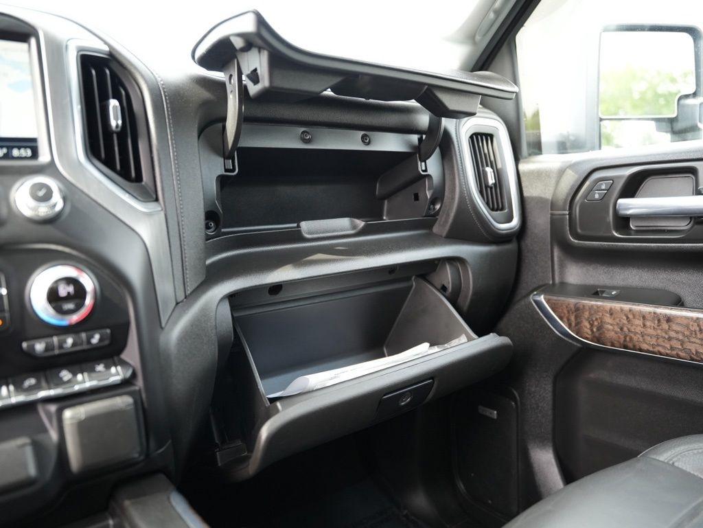 GMC Sierra 3500HD 4WD Crew Cab 172" Denali 2021