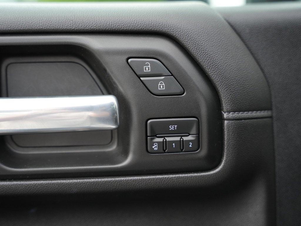 GMC Sierra 3500HD 4WD Crew Cab 172" Denali 2021