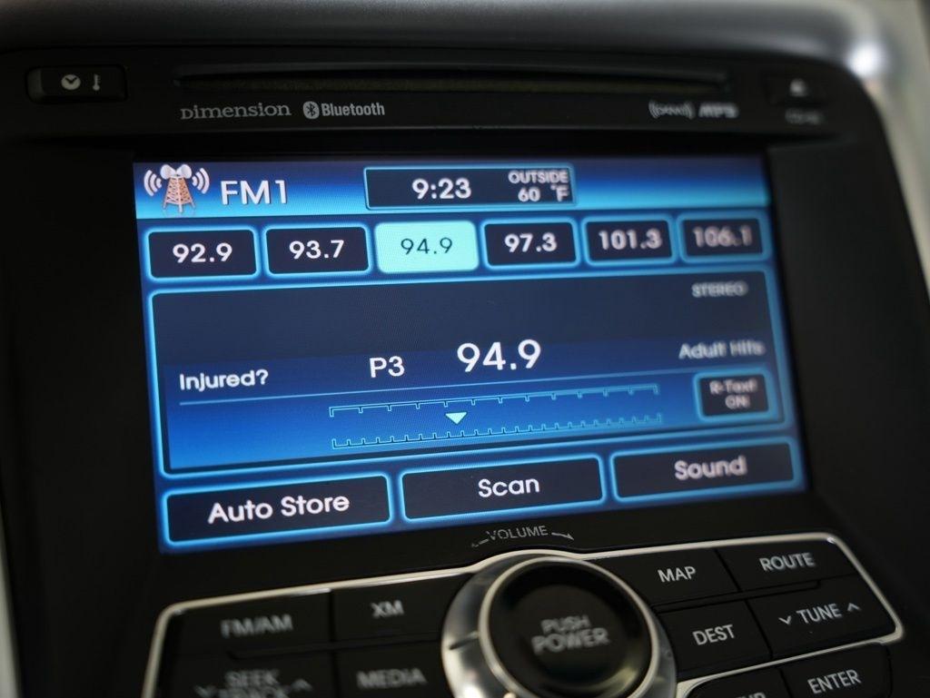 Hyundai Sonata 4dr Sdn 2.4L Auto SE 2011