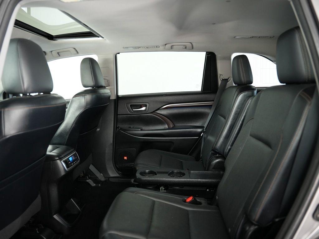 Toyota Highlander Hybrid AWD 4dr Limited (Natl) 2016