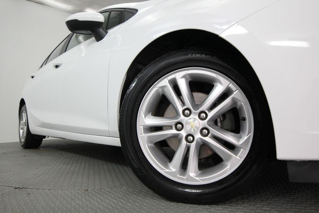 Chevrolet Cruze 4dr Sdn 1.4L LT w/1SD 2017