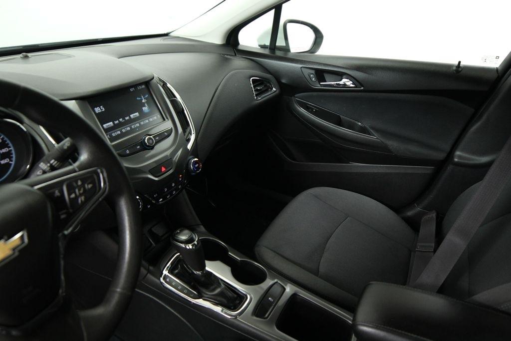 Chevrolet Cruze 4dr Sdn 1.4L LT w/1SD 2017